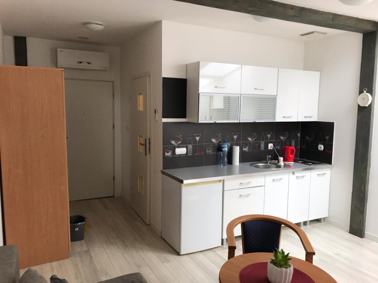 Ferienwohnung Relaxbox Krakau Exterior foto
